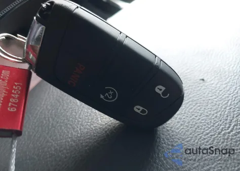 2019 Jeep Compass Altitude 4X4 from USA, damaged, VIN 3C4NJDBB3KT806607